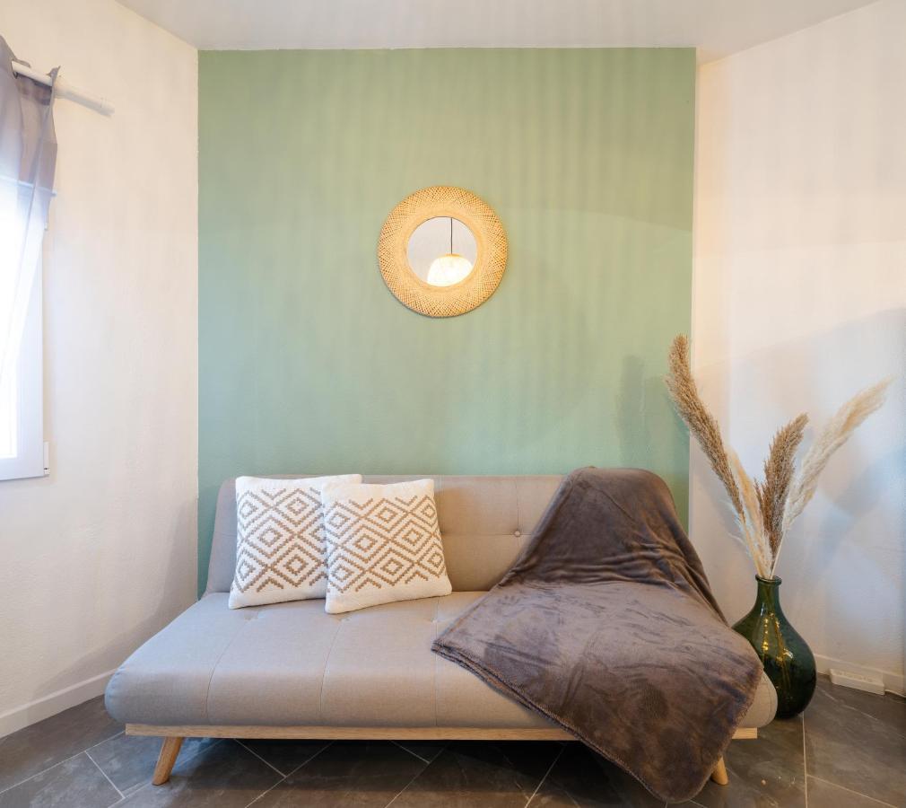 אמפוריבראבה Bonito Apartamento Equipado, Cerca De La Playa מראה חיצוני תמונה